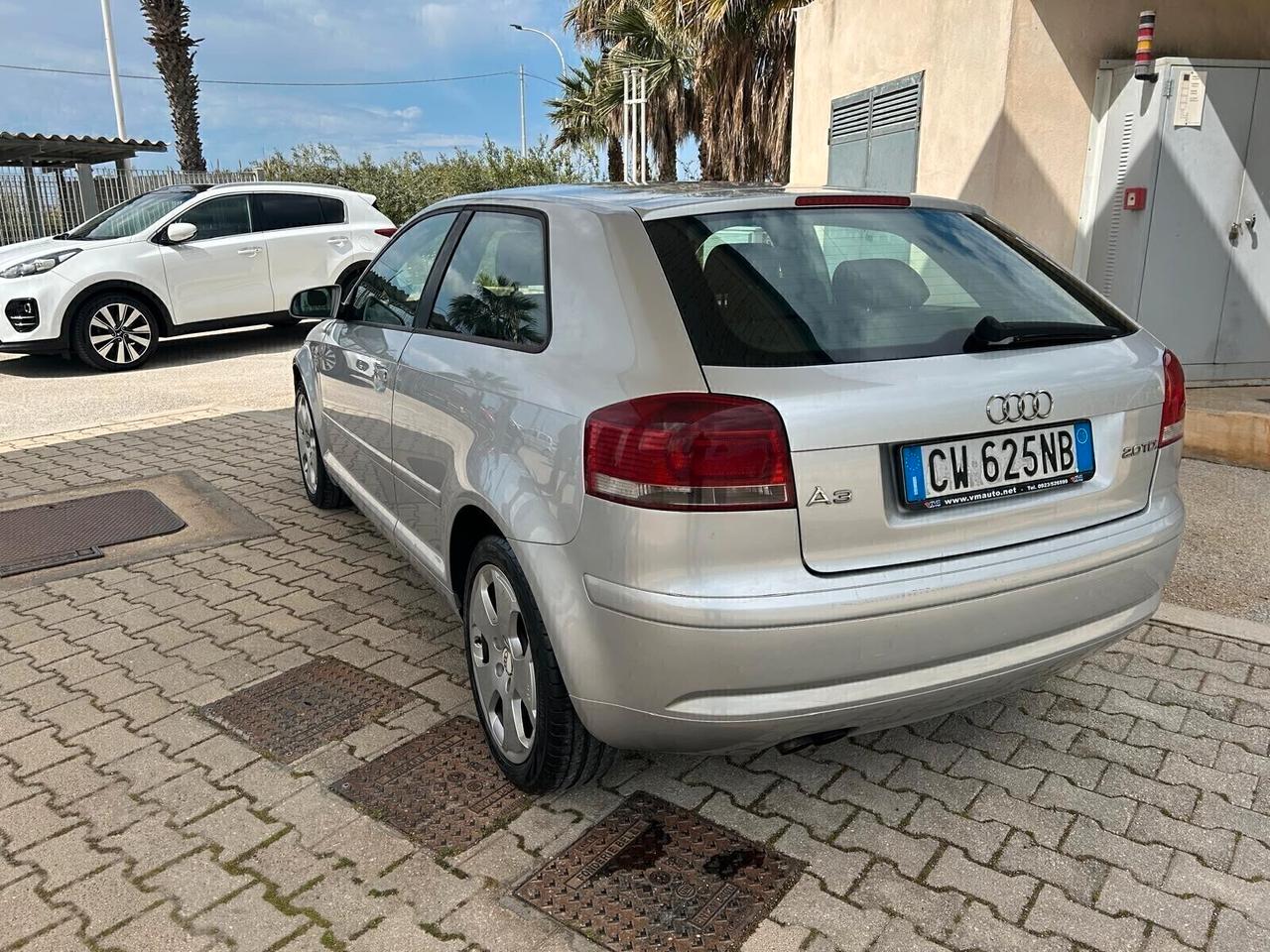 Audi A3 2.0 16V TDI Ambiente
