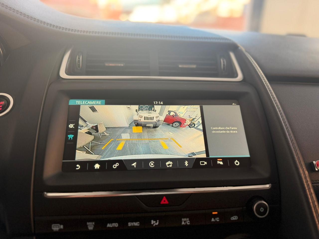 Jaguar E-Pace 2.0D 150 CV R-Dynamic