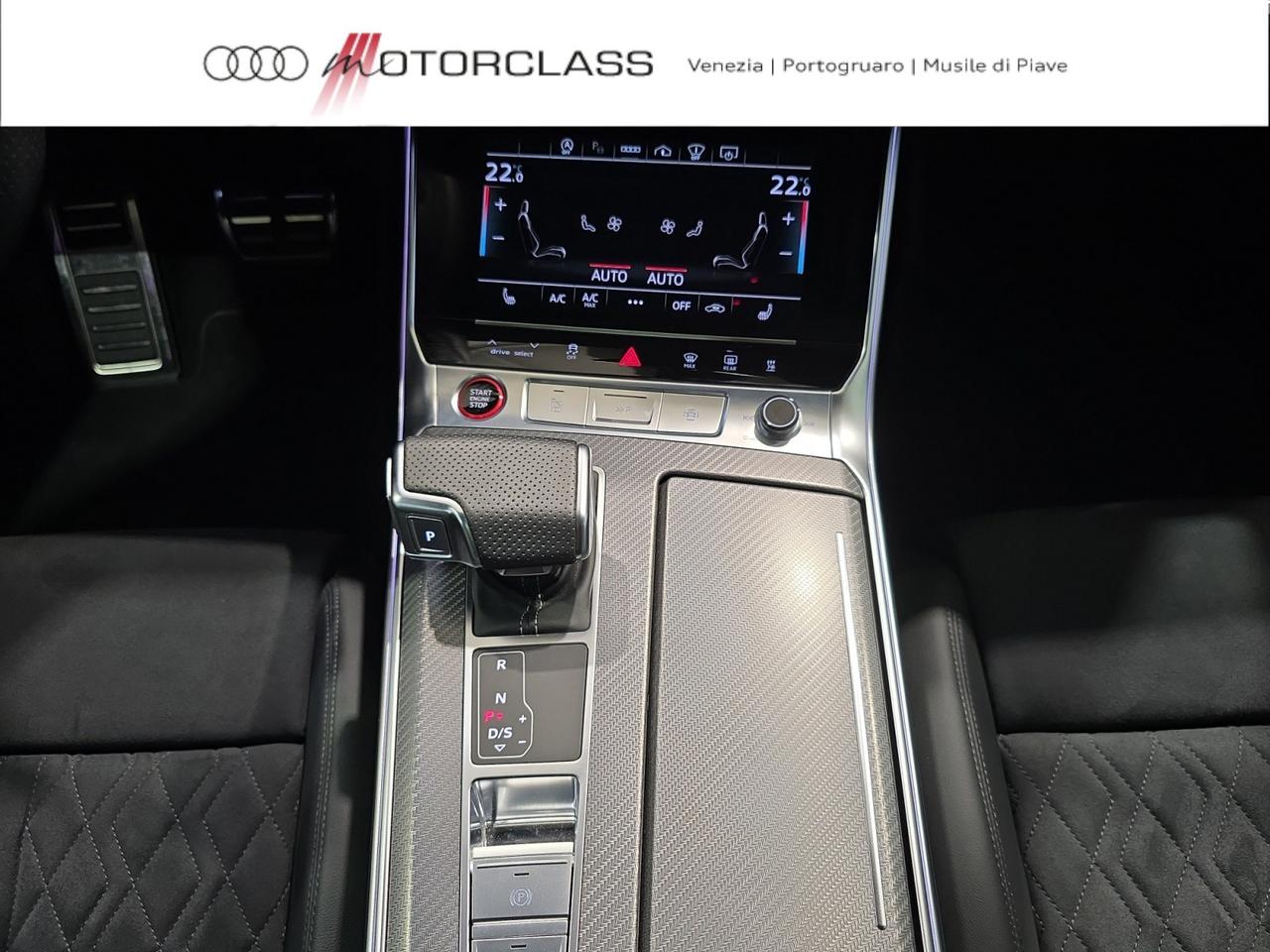 Audi RS6 avant 4.0 v8 mhev quattro tiptronic