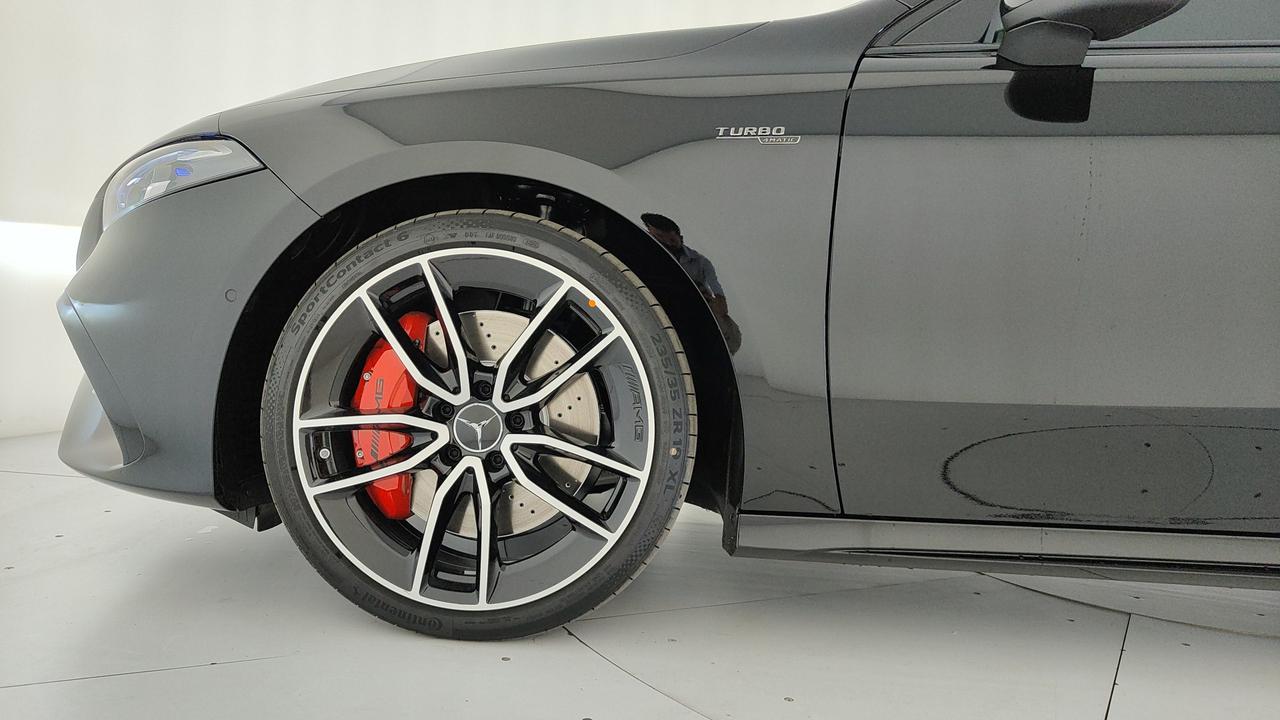 Mercedes-Benz Mercedes-AMG A 35 4MATIC