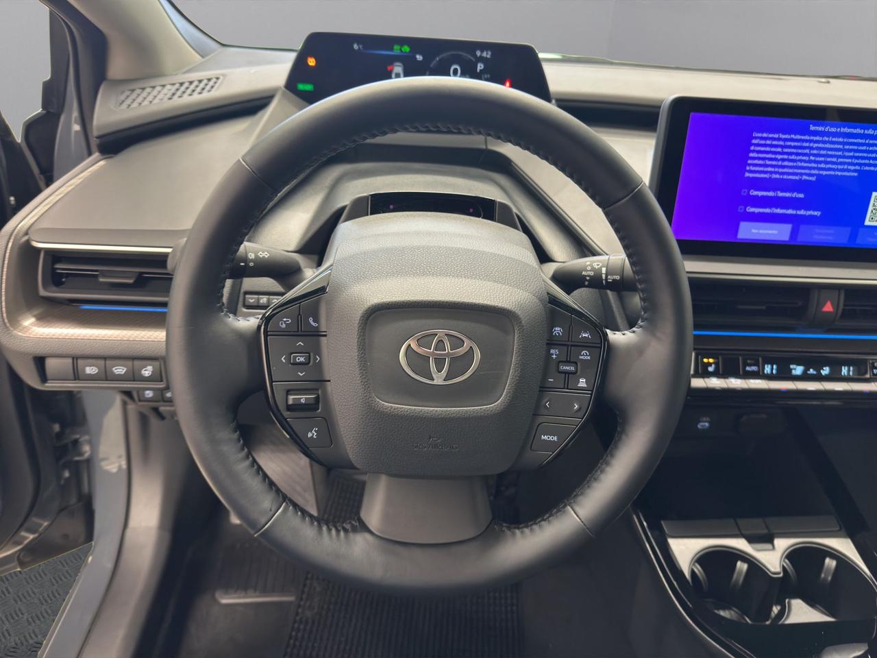 Toyota Prius 2.0 phev Lounge
