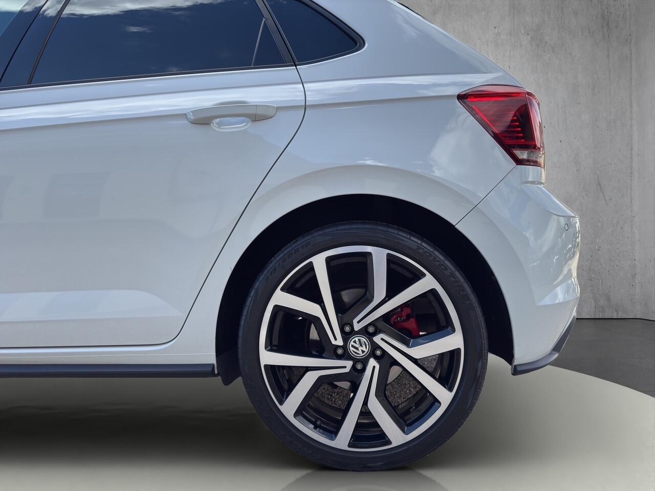 Volkswagen Polo 2.0 TSI DSG GTI BlueMotion Technology