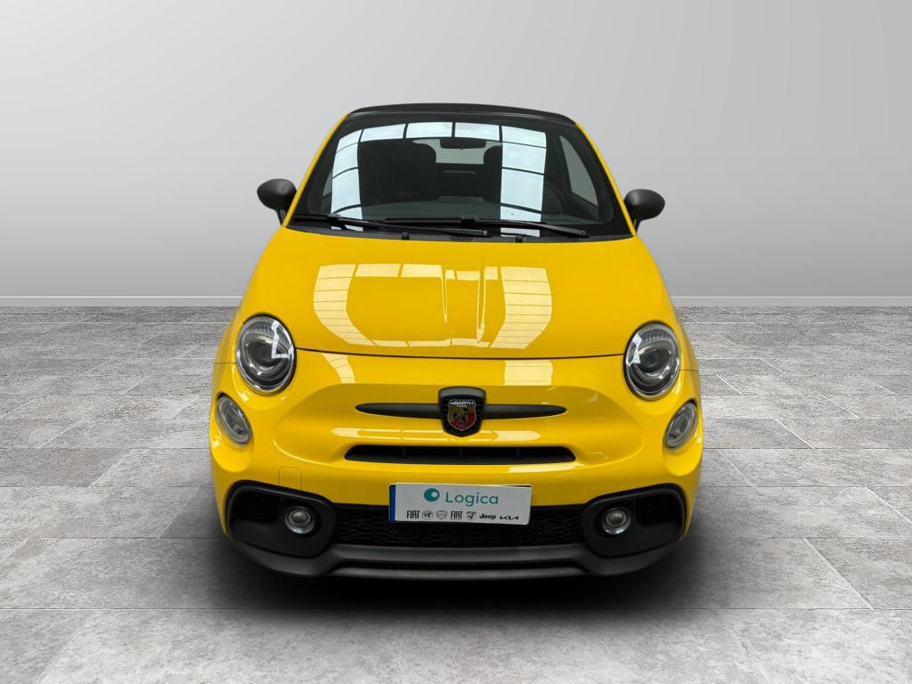 Abarth 595C 2016 - 595C 1.4 t-jet Competizione 180cv