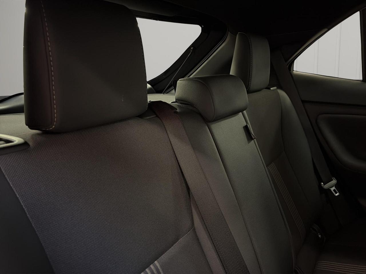 Toyota Yaris Cross 1.5h Adventure fwd 116cv e-cvt