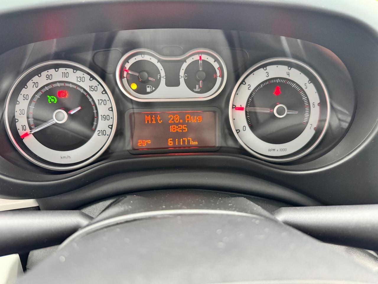 Fiat 500L 1.4 95 CV Lounge Neopatentati