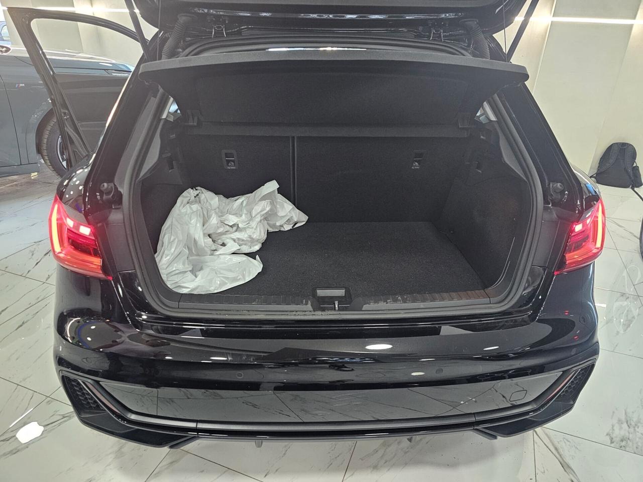 NUOVA AUDI A1 SPORTBACK S-LINE BLACK LINE 30 TFSI 116CV S-TRONIC