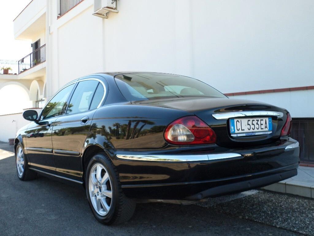 Jaguar X-Type 2.0d