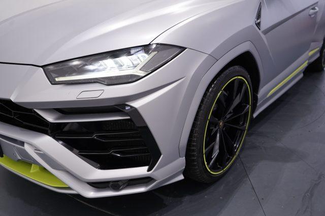 LAMBORGHINI Urus 4.0 650cv Graphite Capsule