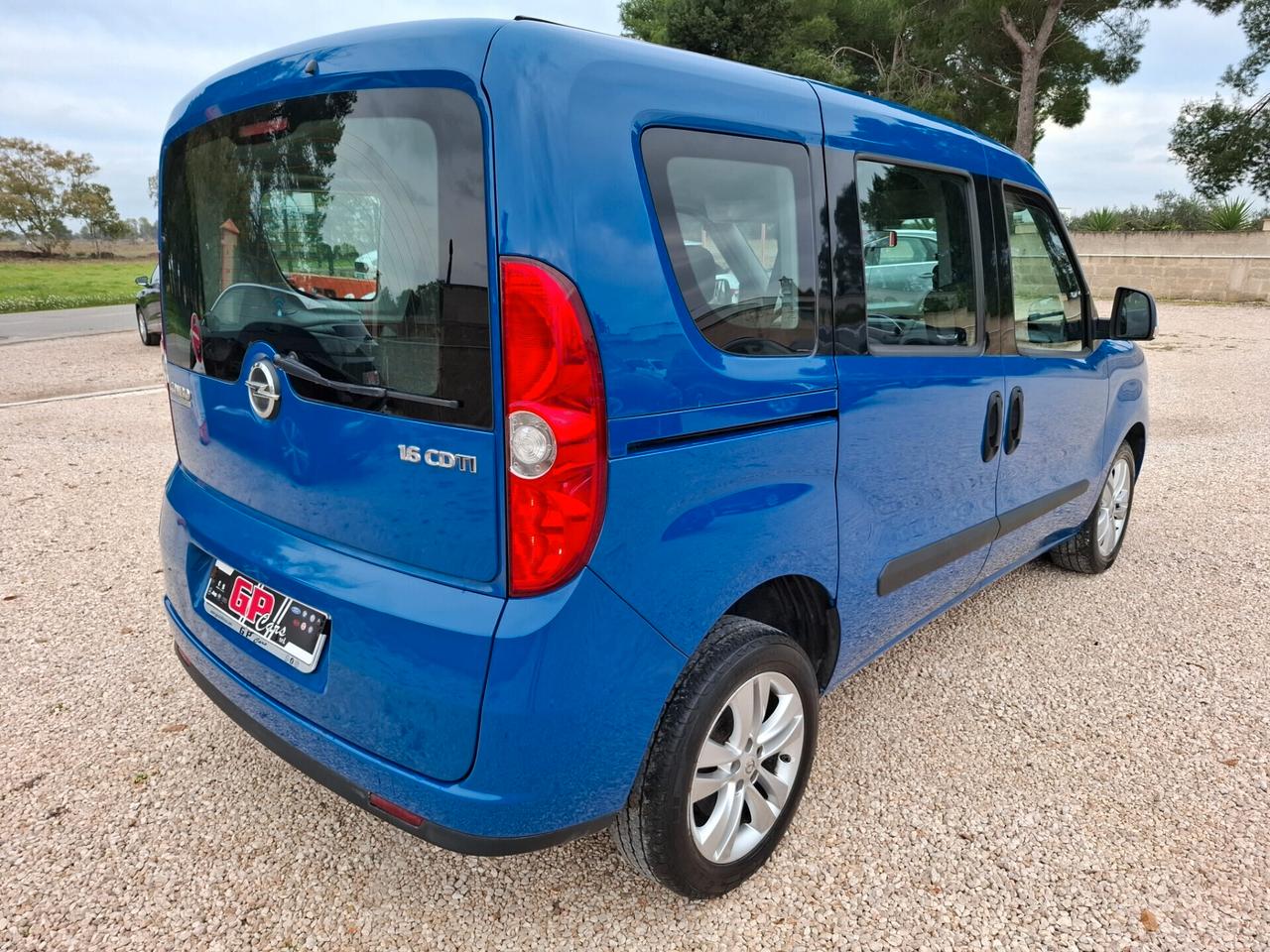 OPEL COMBO 1.6 MJT 120CV 5 POSTI-climatronic*