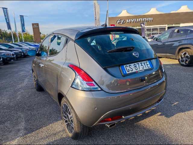 LANCIA Ypsilon III 2021 - Ypsilon 1.0 firefly hybrid Gold s&s 70cv 5p.ti