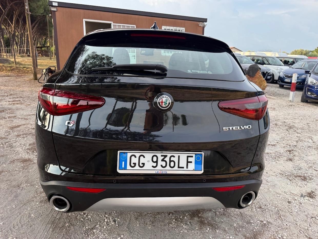 Alfa Romeo Stelvio 2.2 Turbodiesel 190 CV AT8 Q4 Sprint