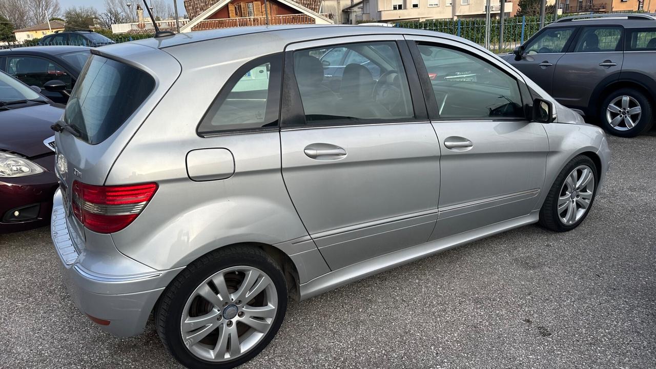Mercedes-benz B 200 CDI Sport