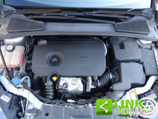 FORD Focus Titanium
