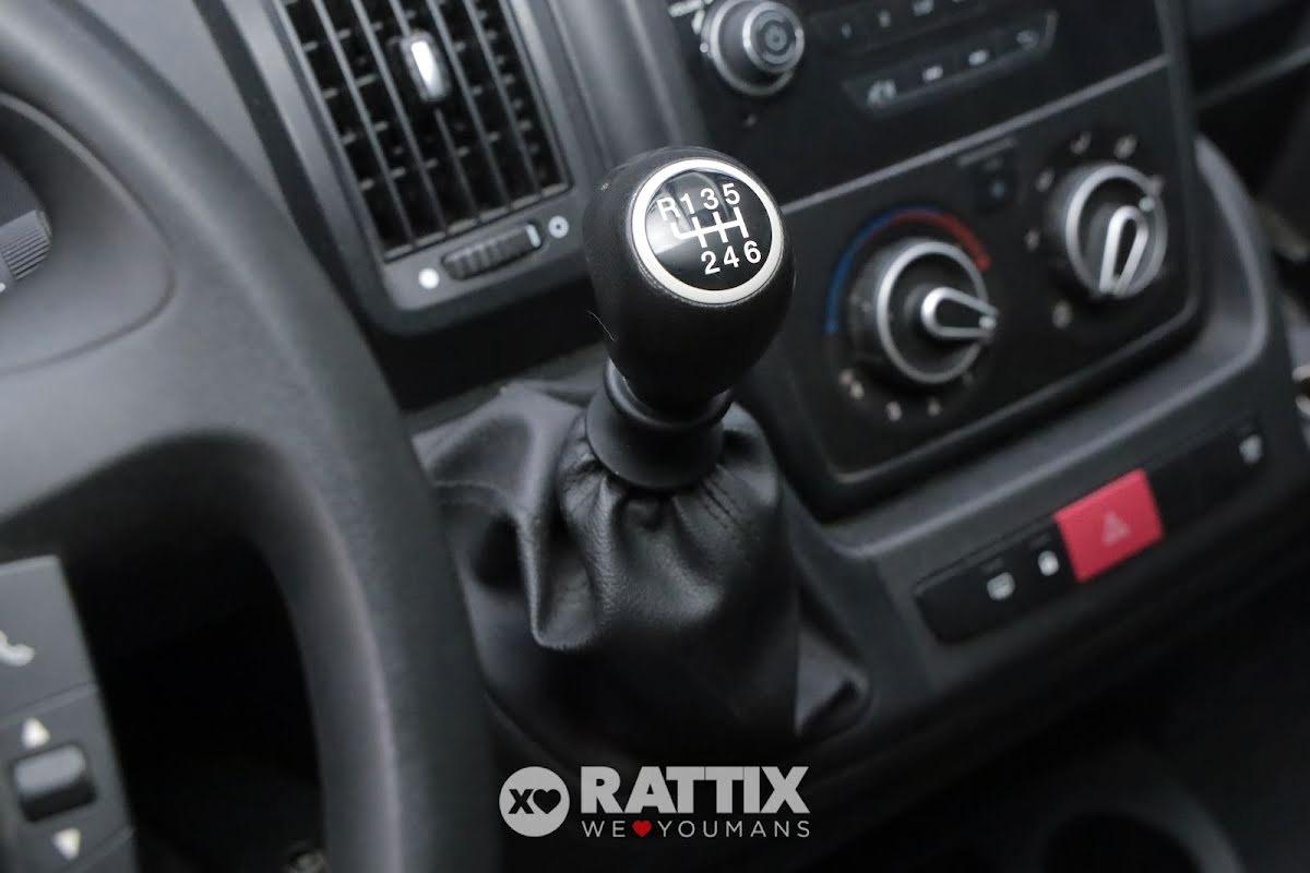 Peugeot Boxer 330 2.2 BlueHDI 140CV L2H2 (IVA ESCLUSA)