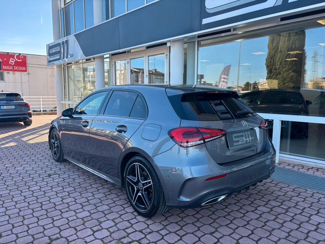 Mercedes-benz A 180 d Premium AMG Line Night