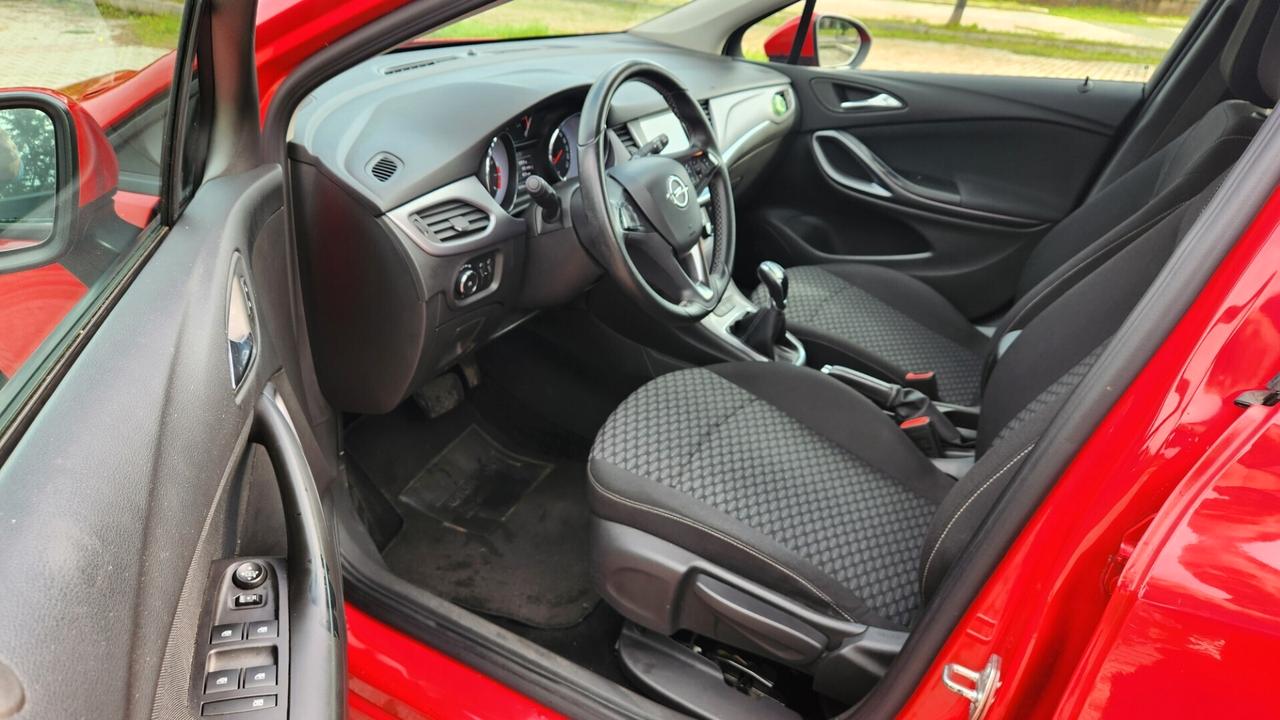 Opel Astra 1.0 Turbo ecoFLEX Start&Stop aut. 5 porte Innovation