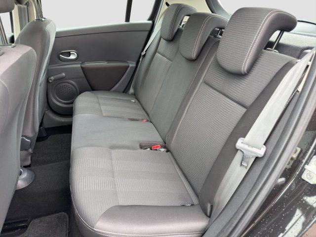 RENAULT Clio Clio 1.2 16V 5 porte Dynamique