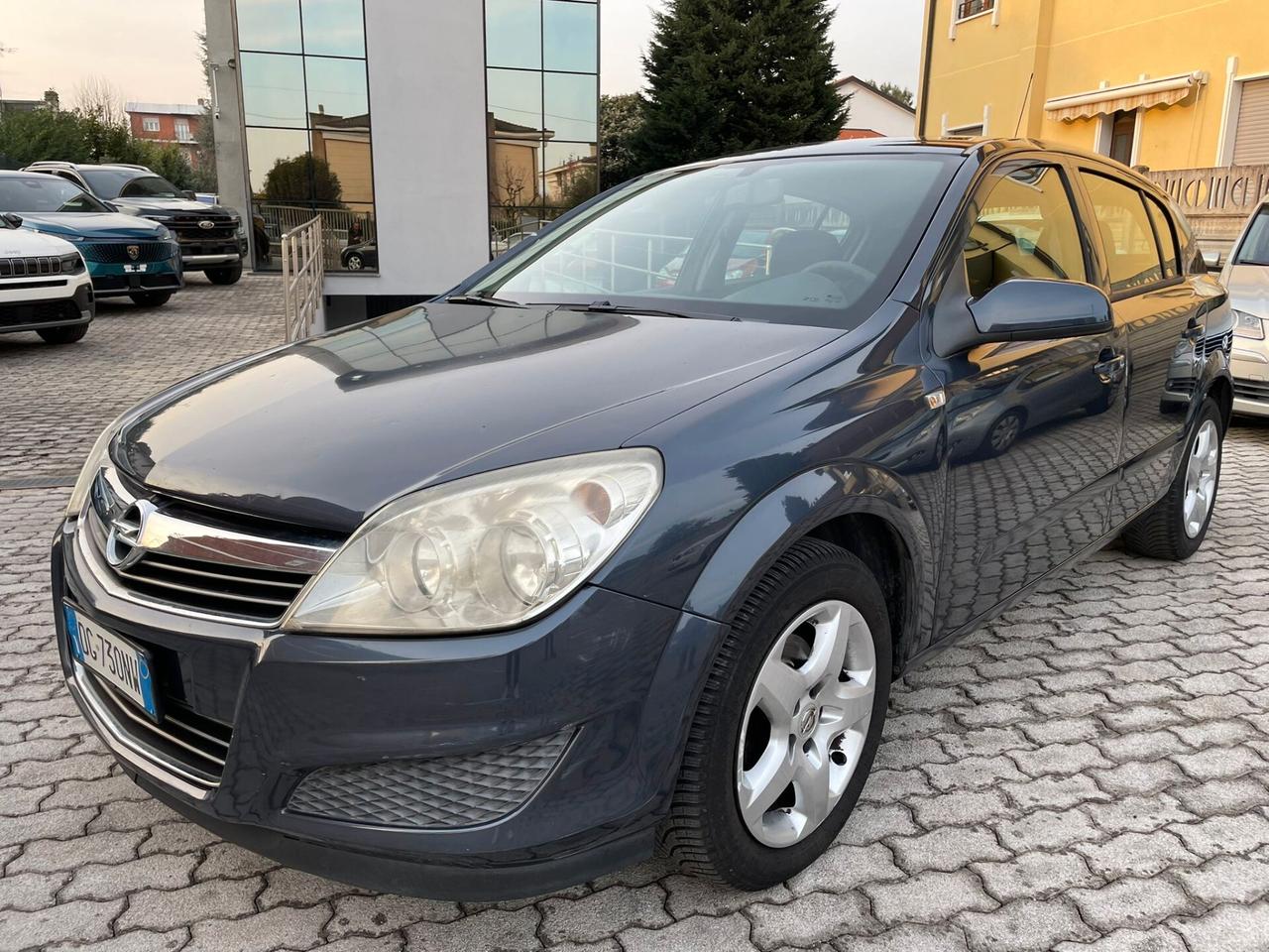 Opel Astra 1.7 CDTI 101CV 5 porte Cosmo MECCANICA PERFETTA