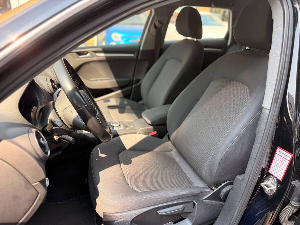 Audi A3 Sportback 30 1.6 tdi Business 116cv s-tronic my19 SLINE