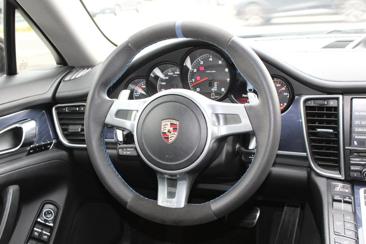 Porsche Panamera 3.6 4
