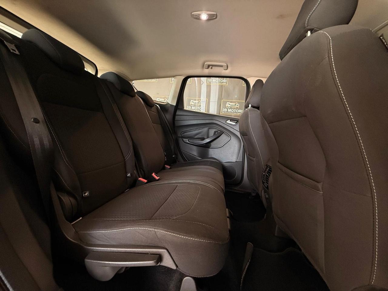Ford Kuga 2.0 TDCI 120 CV S&S 2WD Business