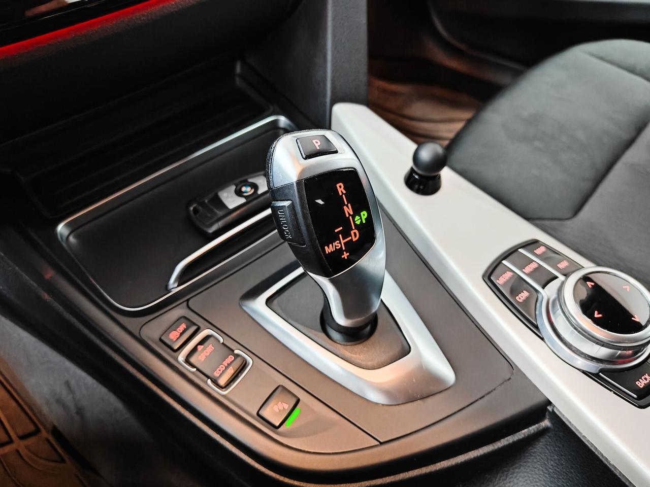 Bmw 320 320d Touring Business Advantage aut.