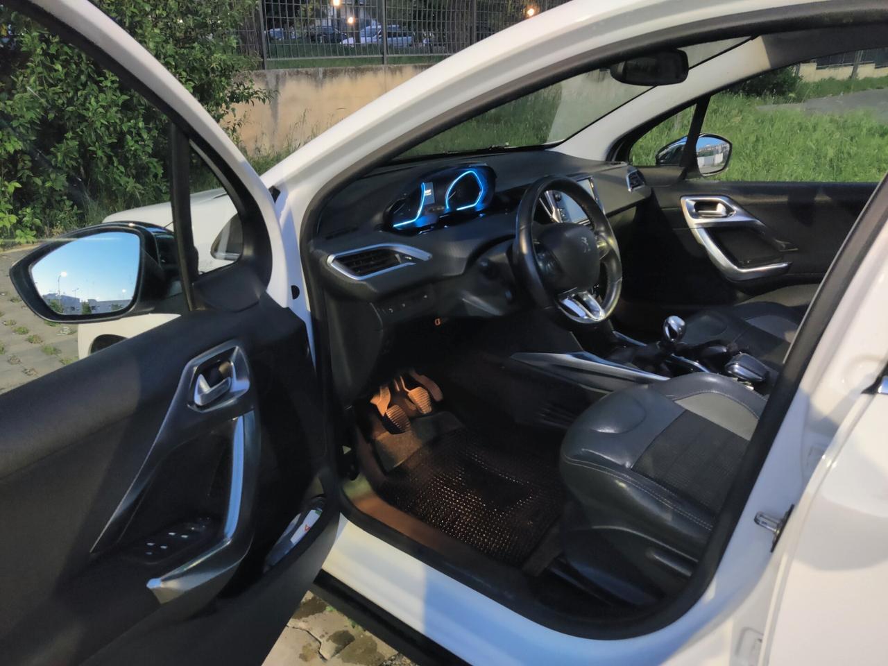 Peugeot 2008 1.6 e-HDi 115 CV Stop&Start Allure