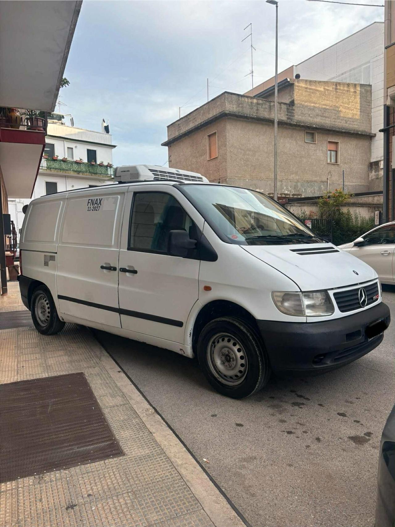 MERCEDES VITO COIBENTATO CON CERTIFICATO ATP FRIGO