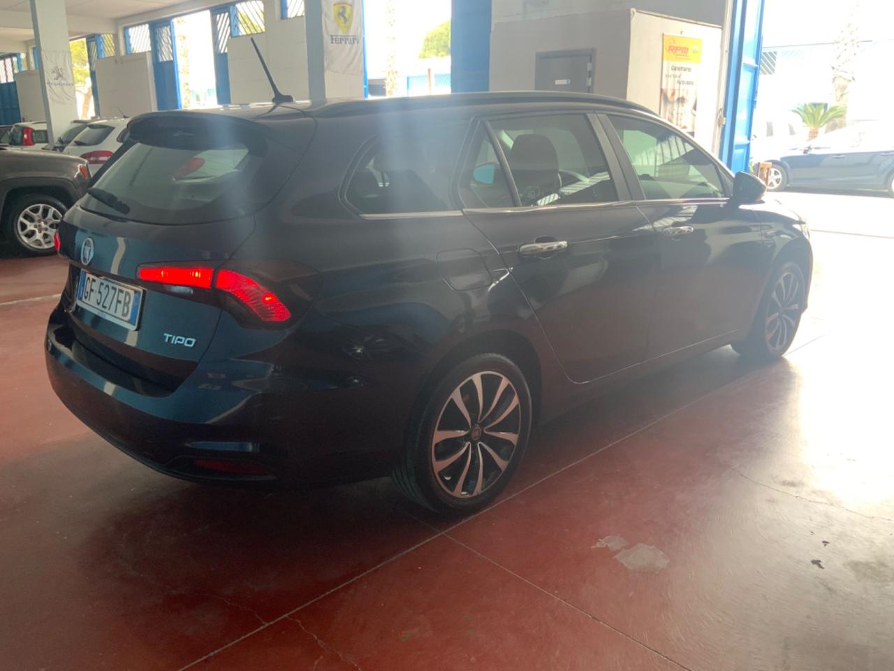Fiat Tipo 1.6 Mjt S&S SW Lounge