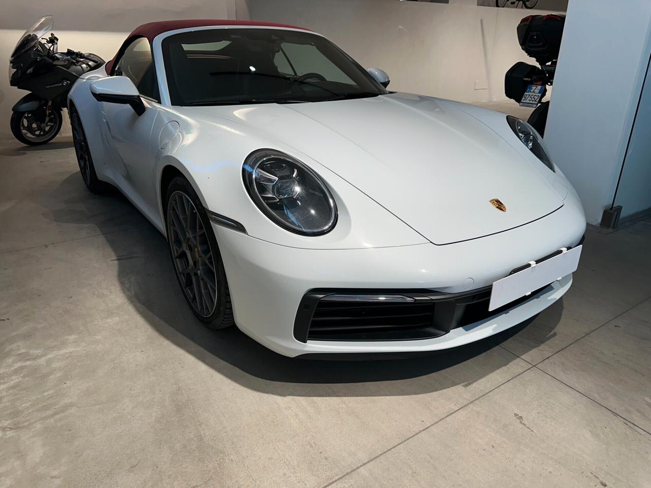 Porsche 911 Carrera 4S Cabriolet
