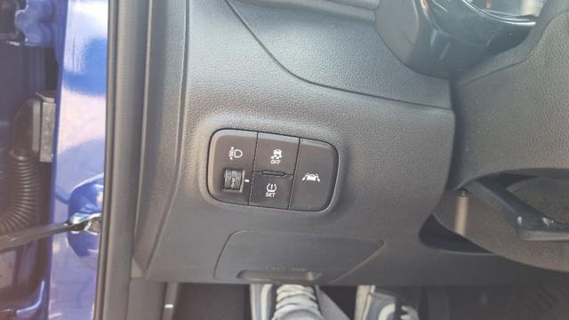HYUNDAI i10 1.0 MPI Tech
