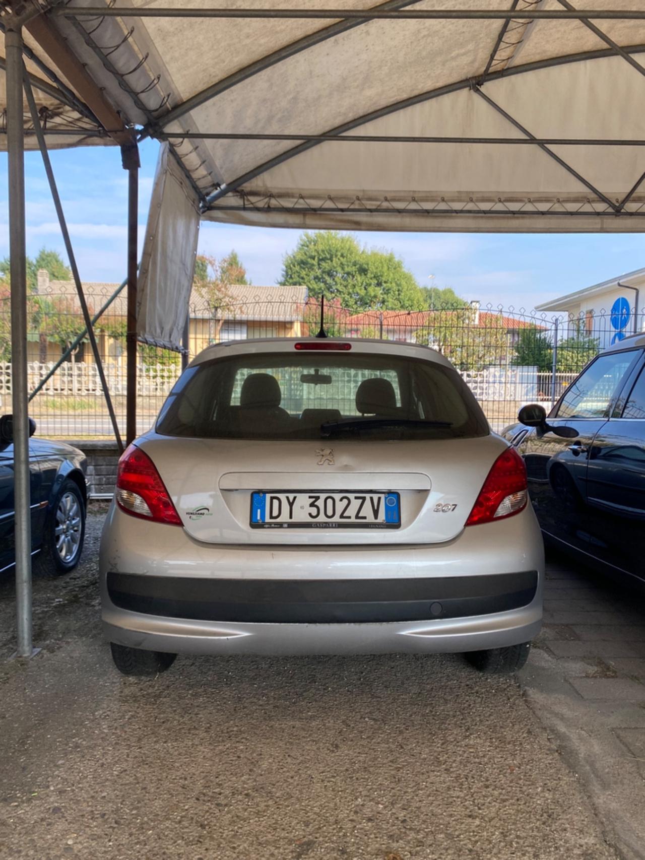 Peugeot 207 1.4 8V 75CV 5p. Energie Sport ECO GPL