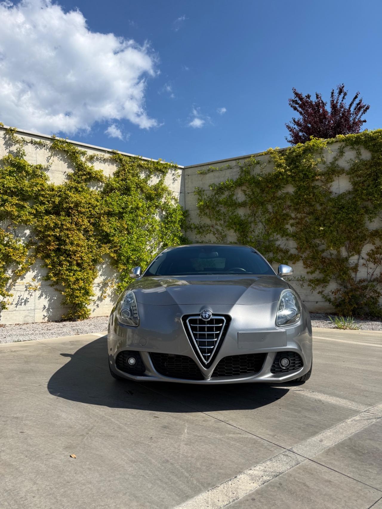 Alfa Romeo Giulietta 1750 TBi Quadrifoglio Verde