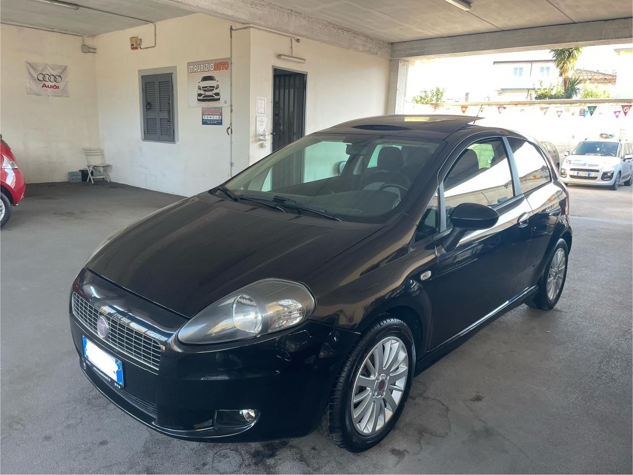 Fiat Grande Punto sport 1.4 3 porte 8 valve fire full