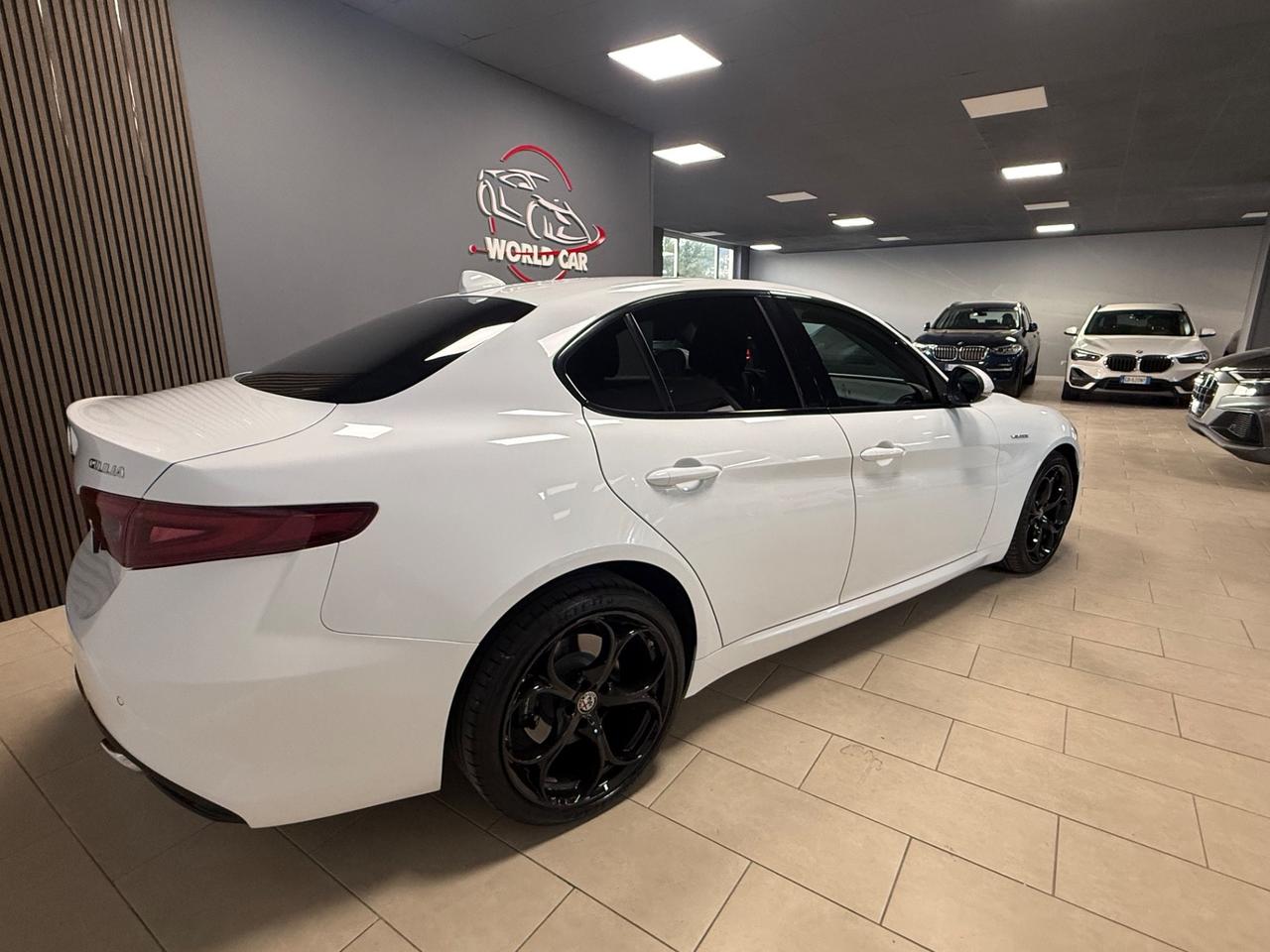 Alfa Romeo Giulia 2.2 Turbodiesel 210 CV AT8 AWD Q4 Veloce