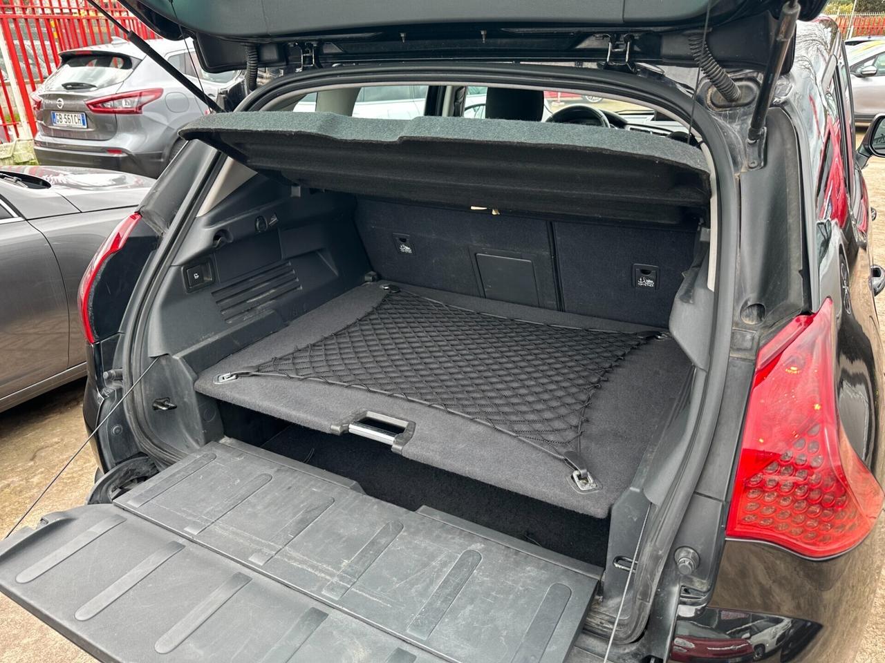 3008 1.6 HDI FINANZIAMENTO PERMUTE