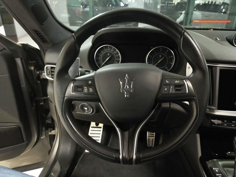 Maserati Levante 3.0 V6 AWD Gransport 350 CV