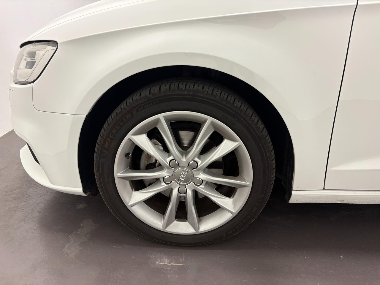 AUDI A3 SPORTBACK 1.6 TDI BUSINESS