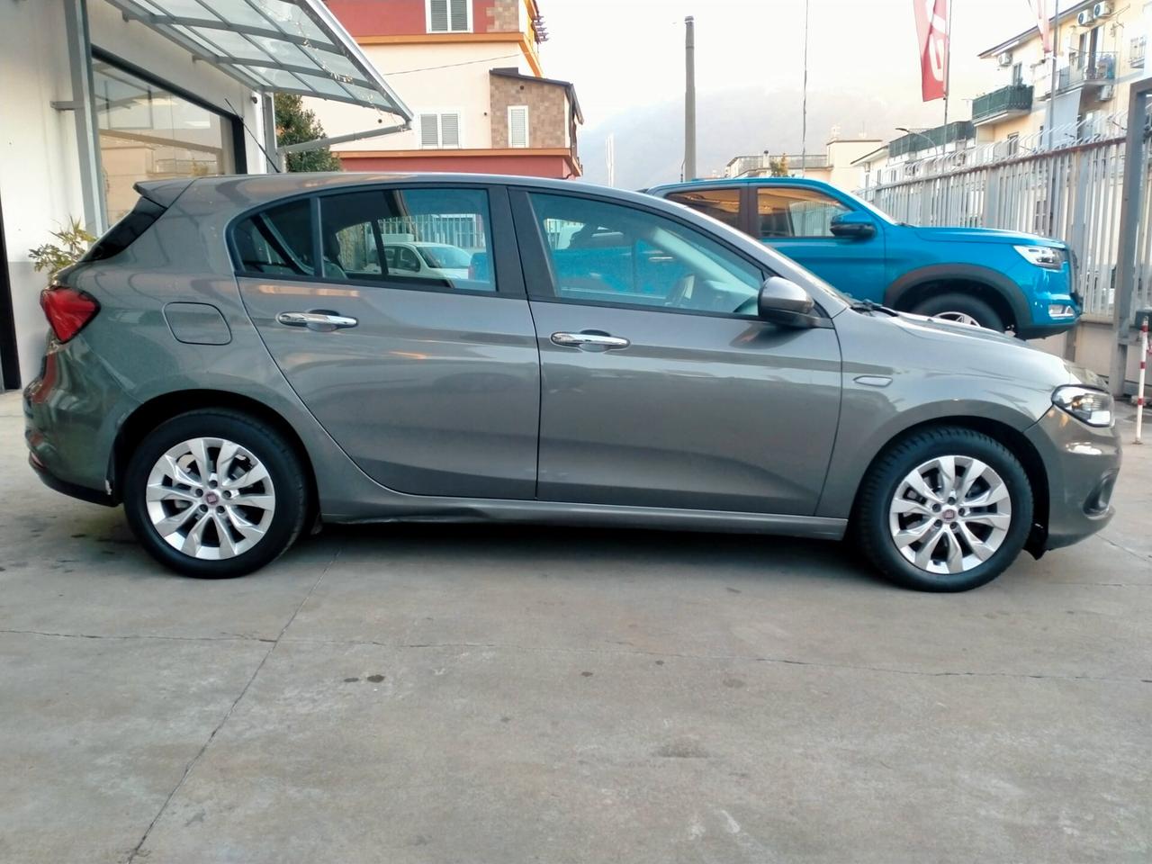 Fiat Tipo 1.6 Mjt S&S 5 porte Easy