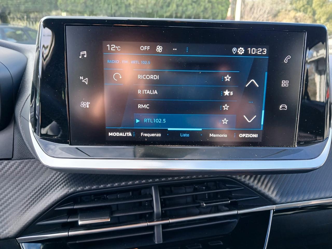 Peugeot 2008 PureTech 100 S&S Allure Pack