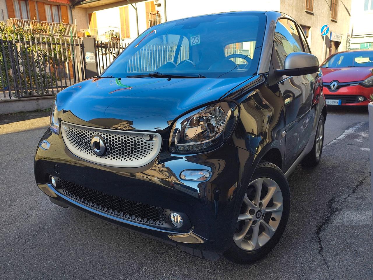 Smart ForTwo 70 1.0 twinamic Navi/Pelle/Panoramico