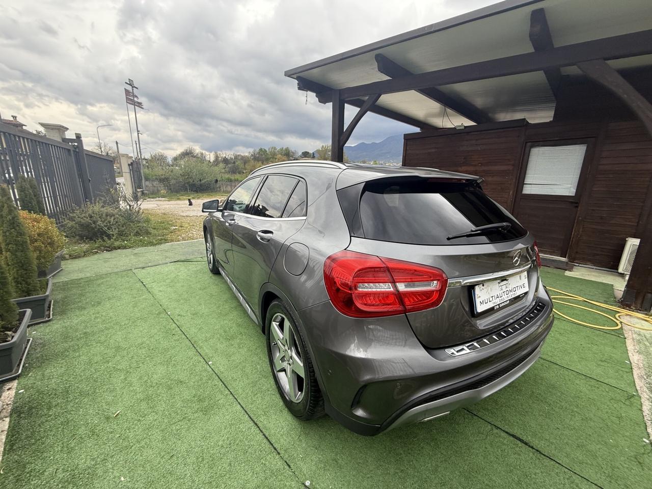 GLA 220 CDI AUTOMATIC PREMIUM AMG 4MATIC