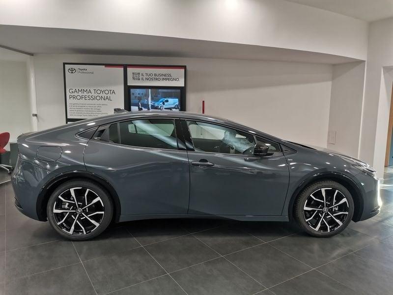 Toyota Prius Plug-in Hybrid Lounge