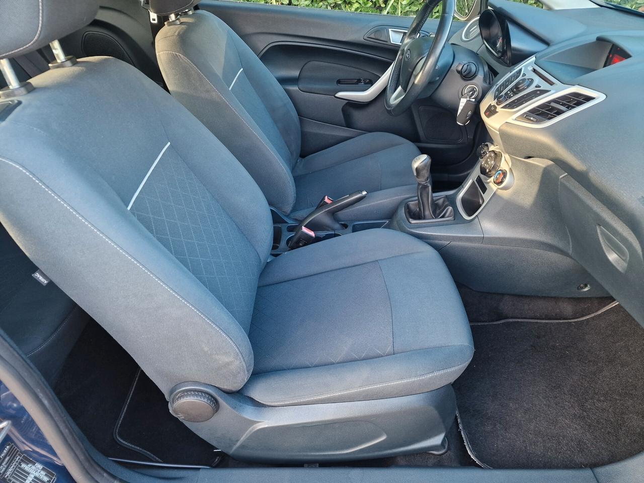 Ford Fiesta Ikon 1.2 60cv 2012