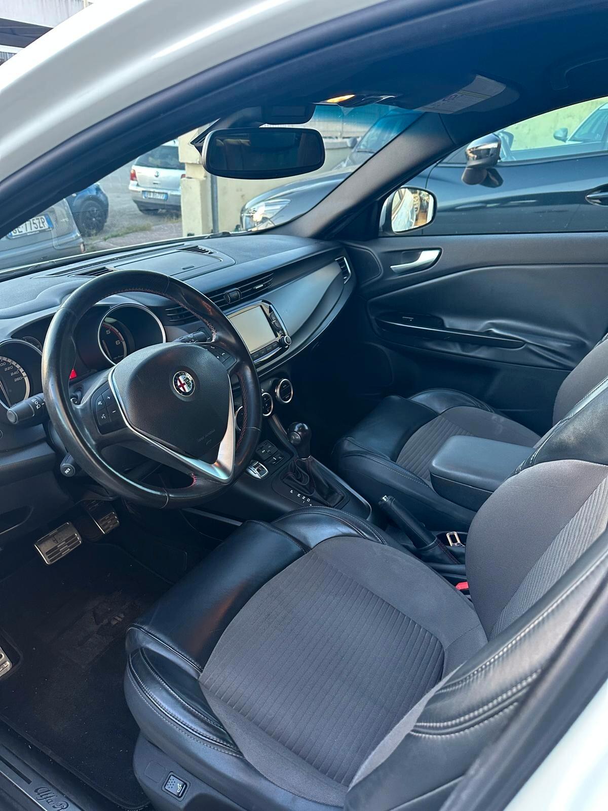 Alfa Romeo Giulietta 2.0 CC 175 CV EXCLUSIVE DIESEL