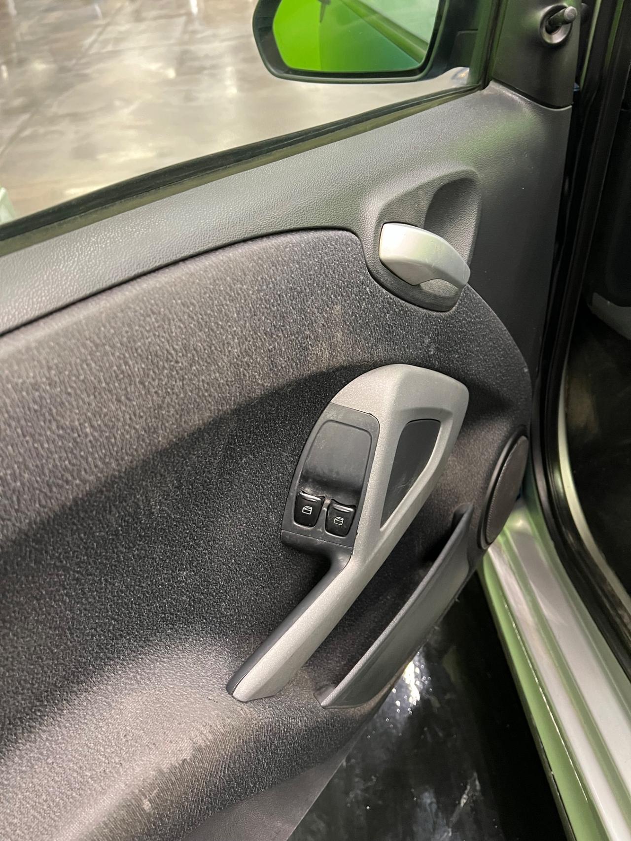 Smart ForTwo 1000 52 kW coupé limited two