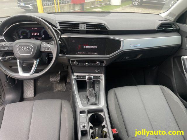 AUDI Q3 45 TFSI e S tronic Business