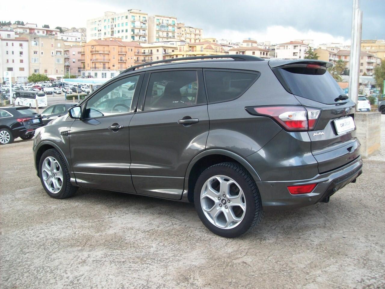 FORD KUGA 1.5 TDCI CV.120 S&S 2WD ST-LINE "2017"