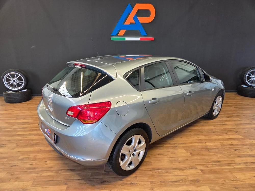 Opel Astra 5 Porte 1.6 cdti Comfort 110cv