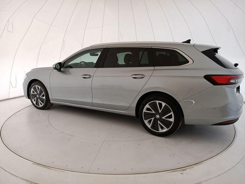 Skoda Superb WAGON 2.0 TDI SELECTION DSG MY 24